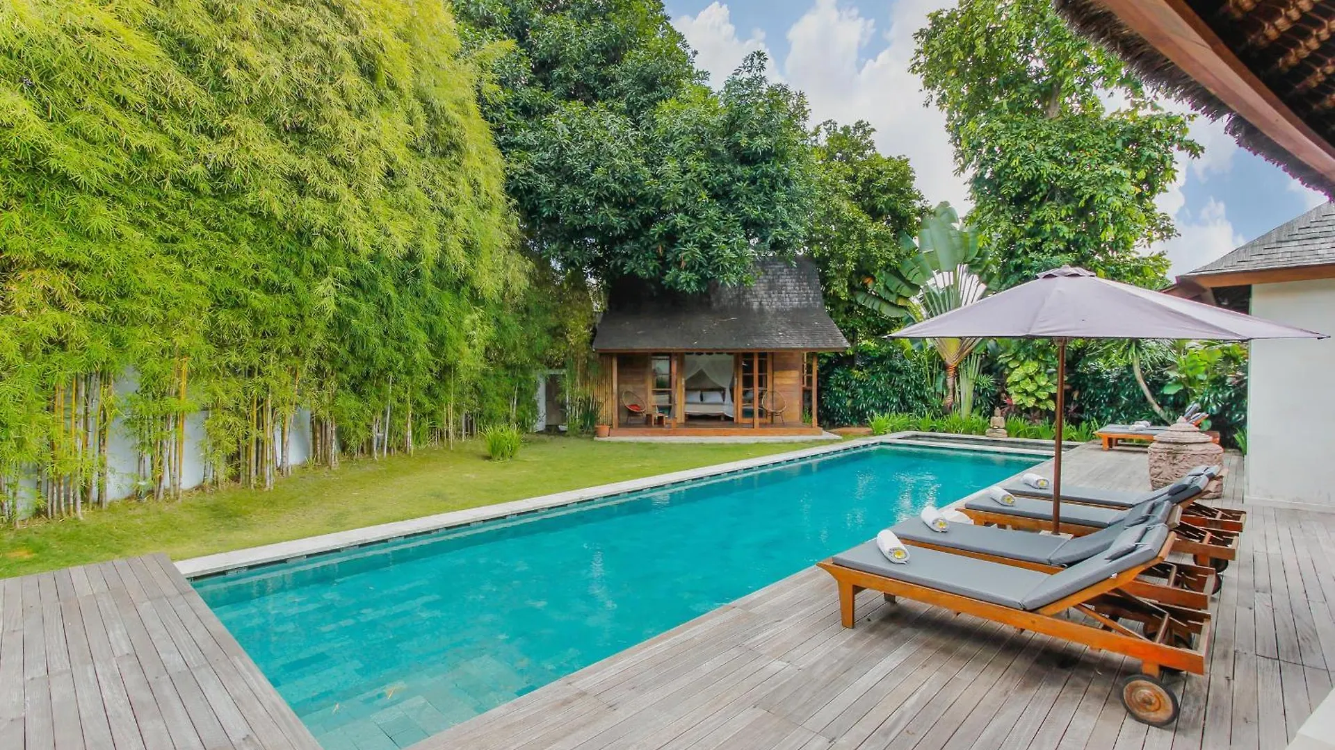Villa Charlie Seminyak Badung